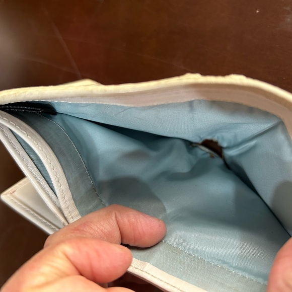 Coach white leather wallet - Picture 4 of 10